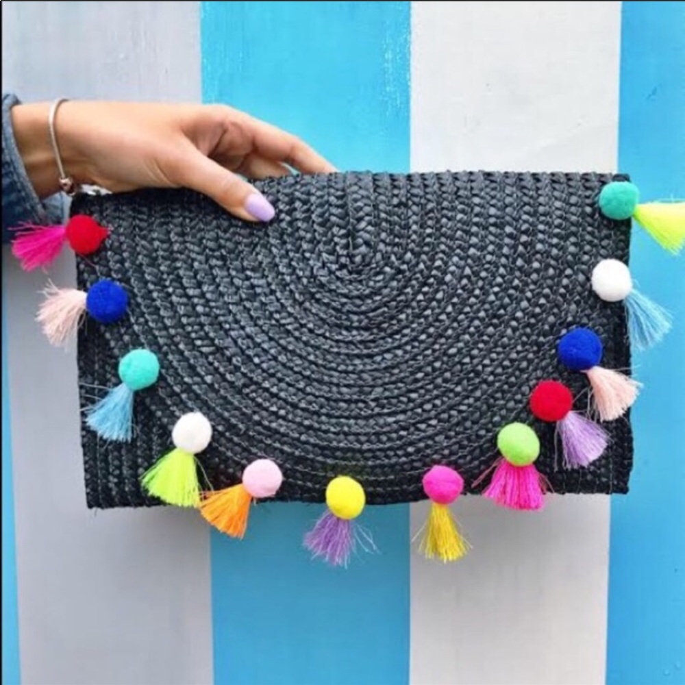 Pom Pom Straw Clutch